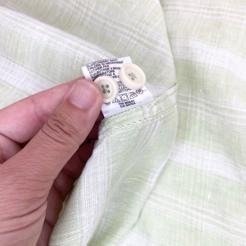 Tommy Bahama Light Green Plaid Short-Sleeve Button-Down Shirt - Picture 11 of 12